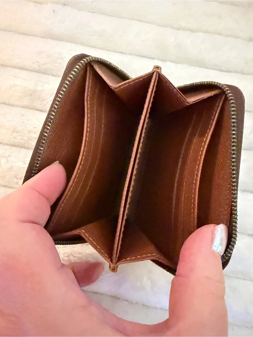 2014 Louis Vuitton Monogram Canvas Zippy Coin Purse